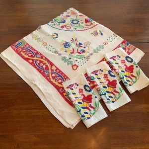 Vintage linen folk art print tablecloth & napkins